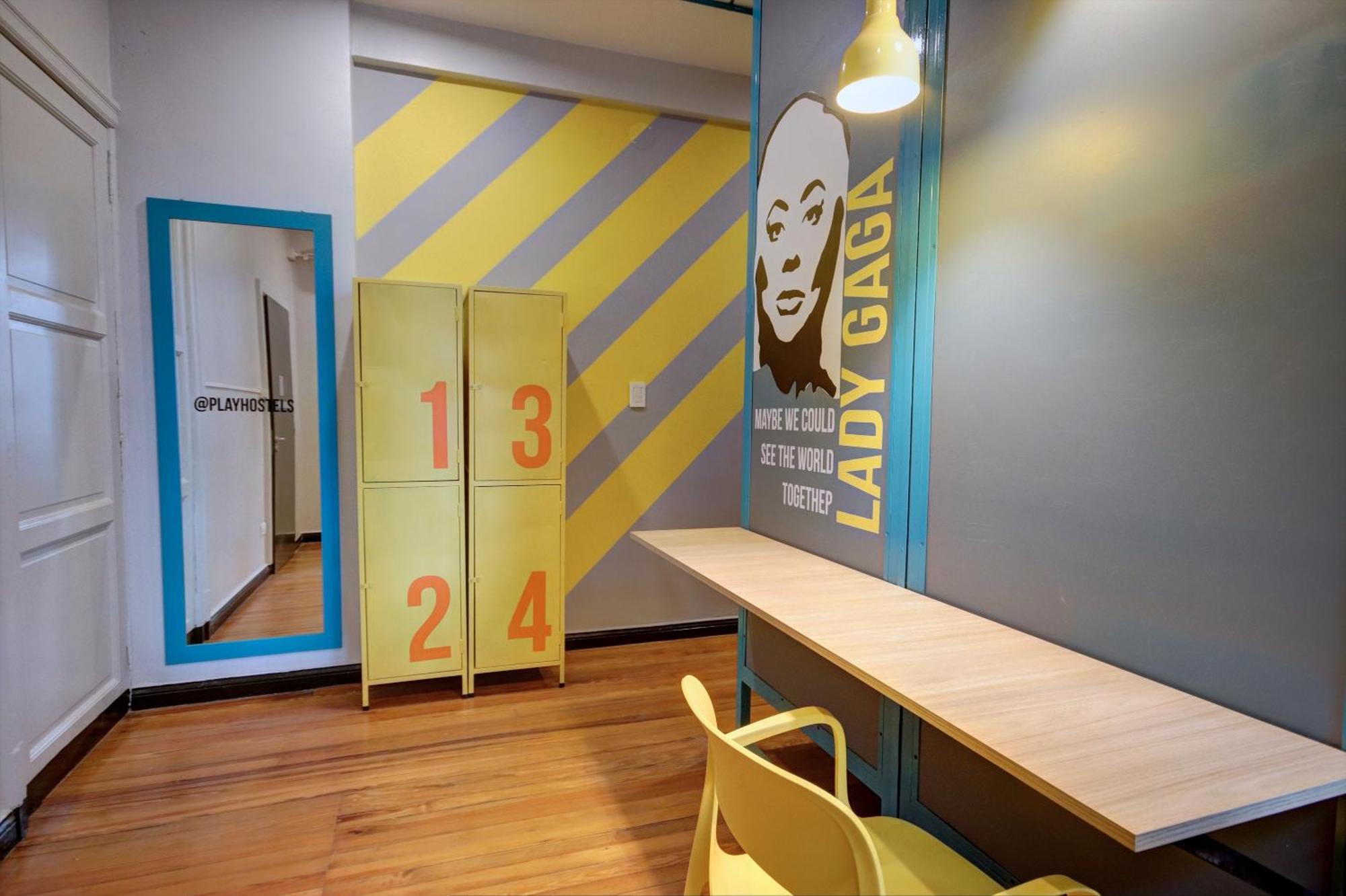 Play Hostel Garden Buenos Aires Exterior photo