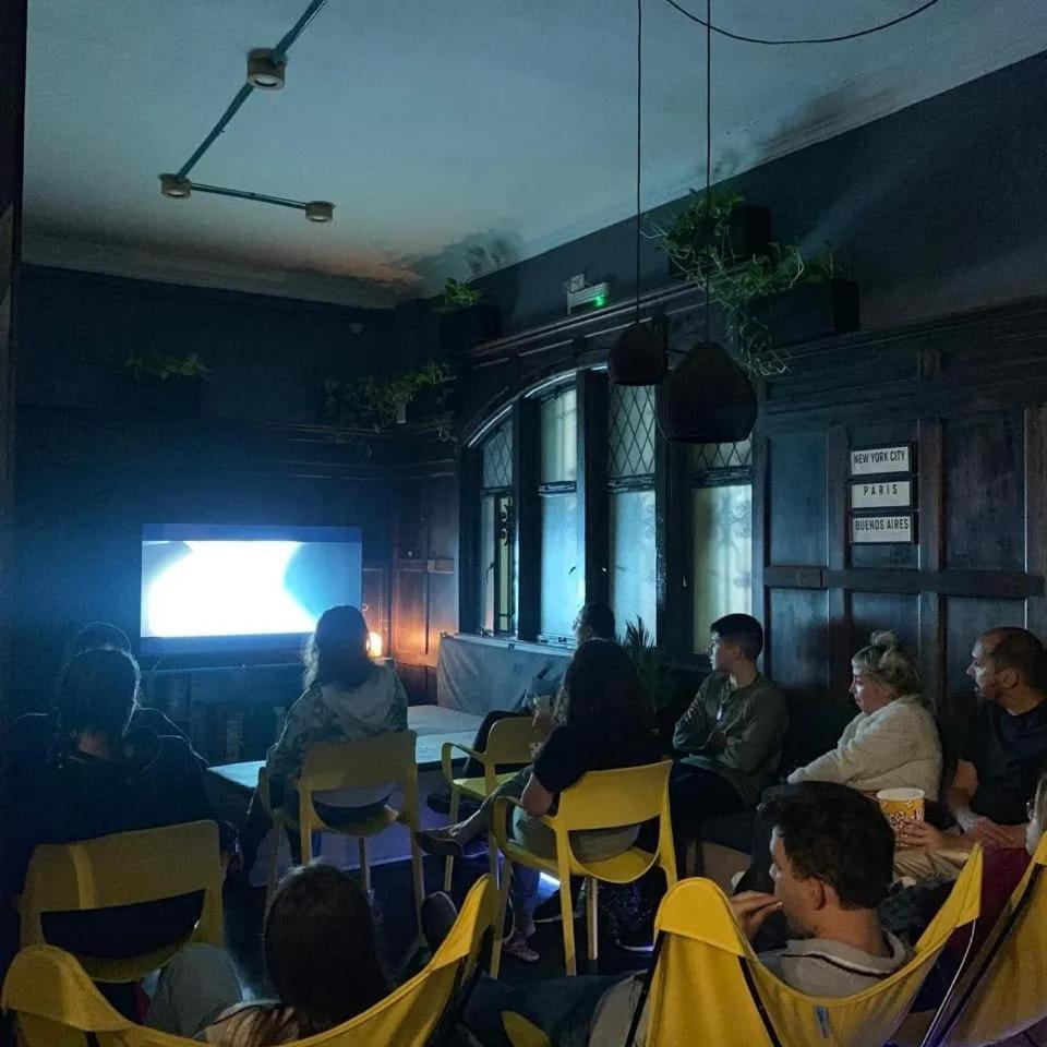 Play Hostel Garden Buenos Aires Exterior photo